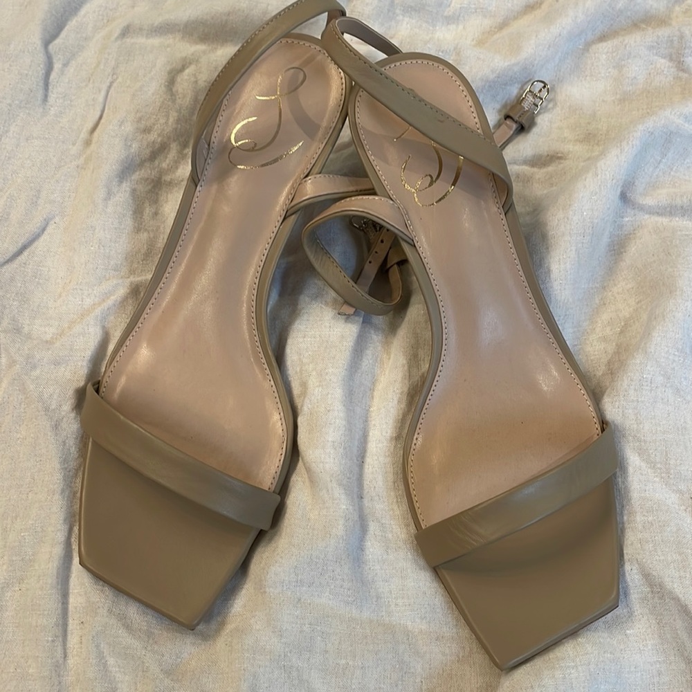 RAYELLE KITTEN HEEL, SAM EDELMAN, size 9